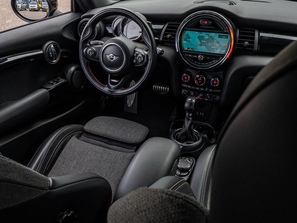 Mini Mini 1.5 Cooper Chili JCW Pack Automaat Keyless, Auto's, Mini, Gebruikt, 4 stoelen, Origineel Nederlands, Bedrijf
