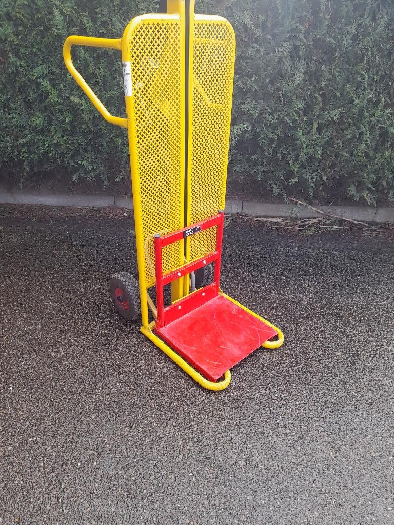 Handbediende heftafel, 100 kg draagvermogen, Doe-het-zelf en Verbouw, Transportwagens, 80 tot 100 liter, Ophalen, Zo goed als nieuw
