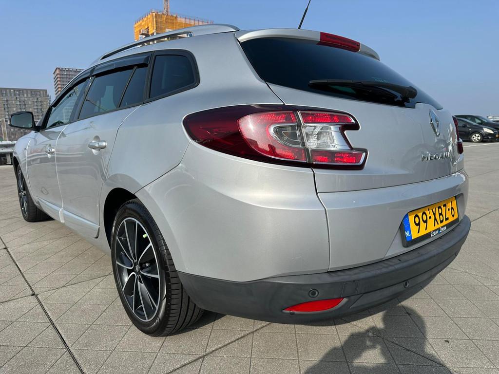 Renault Mégane Estate 2.0 Bose AUTOMAAT LPG G3 Leer Pano Cr, Auto's, Euro 5, Gebruikt, Zwart, 4 cilinders