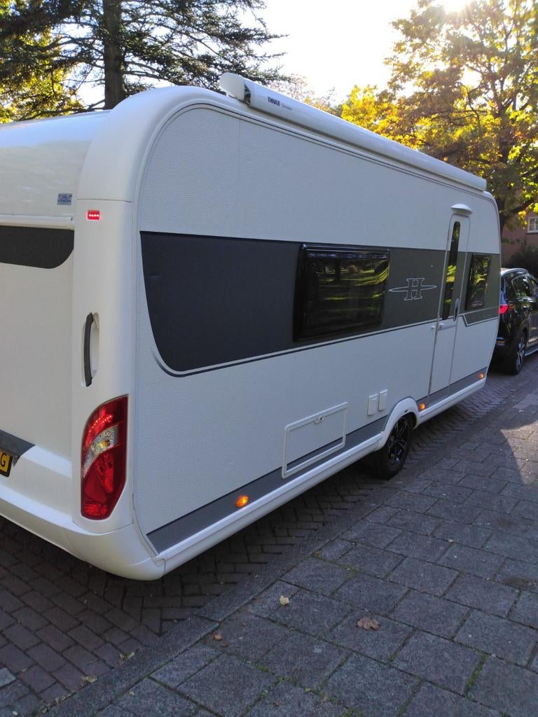 Mooie Hobby caravan 540 WLU vantieklaar met nieuwe extra's, Caravans en Kamperen, Caravans, Rondzit, Hobby, Tot en met 4, Koelkast