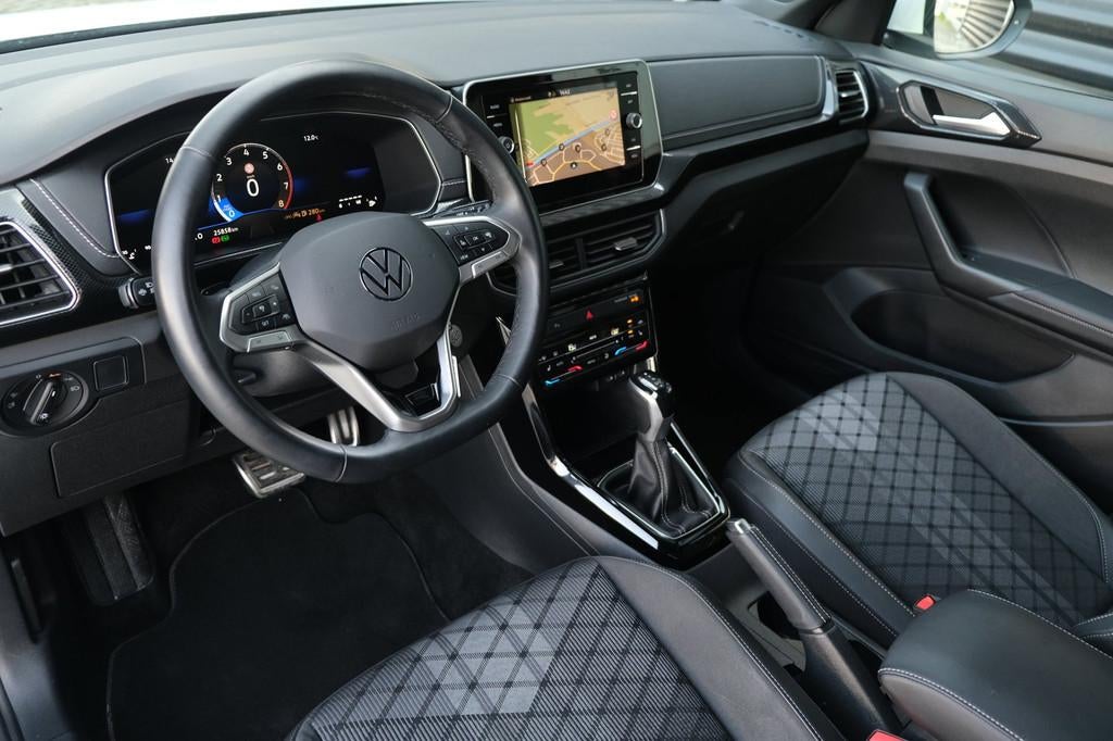 Volkswagen T-Cross 1.5 TSI 2x R-Line 150PK DSG Facelift Navi, T-Cross, 4 cilinders, 150 pk, 1226 kg