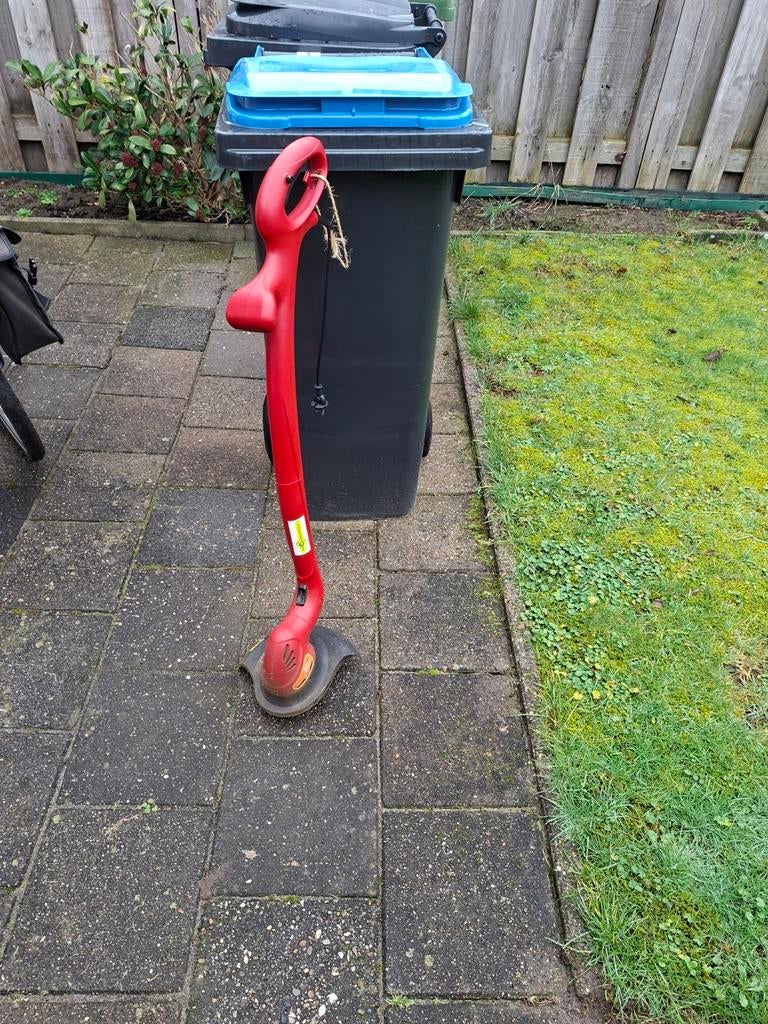 Gras trimmer doet het goed, Tuin en Terras, Ophalen, Gebruikt, Elektrisch