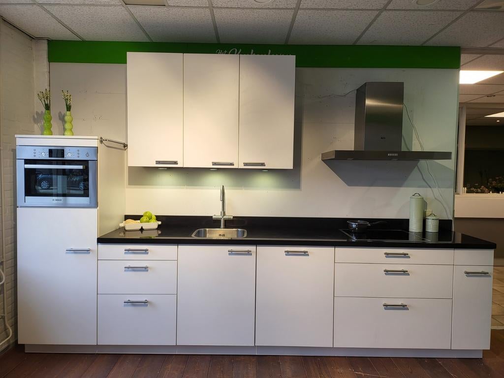 Supermooie Siematic keuken 3.60m granieten blad, Ophalen, Wit, Graniet of Steen