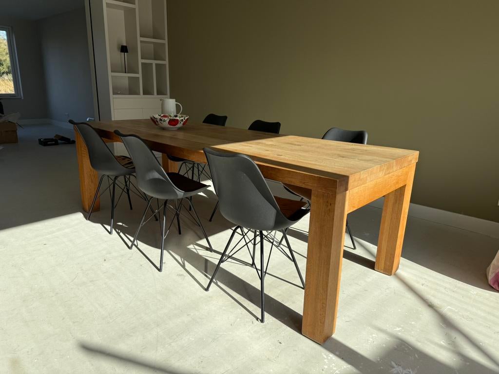 Eiken tafel, Ophalen, Zo goed als nieuw