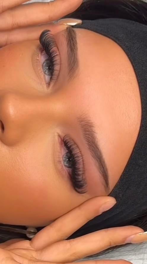 Valentijnsactie! Wimperextensions, Ophalen of Verzenden, Zo goed als nieuw, Ogen