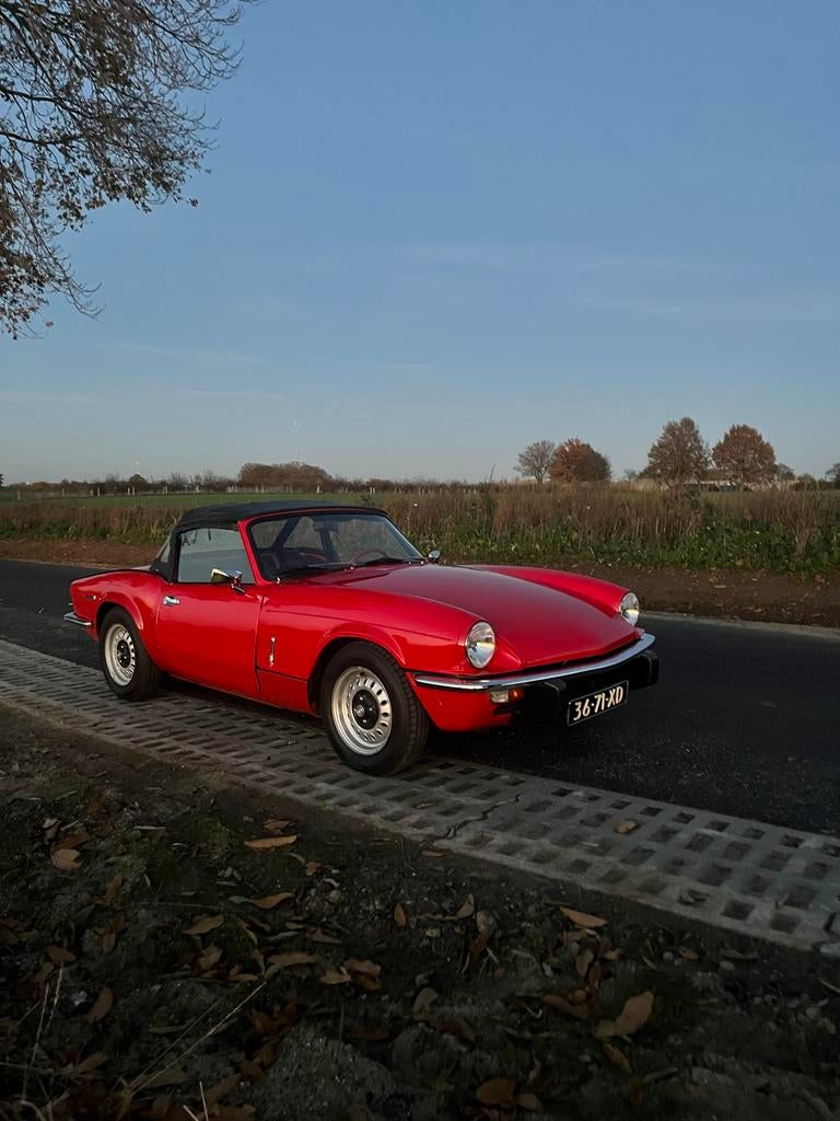 Triumph Spitfire 1.3 MK IV 1973 Rood, Auto's, Triumph, 1296 cc, 63 pk, Zwart, Cabriolet