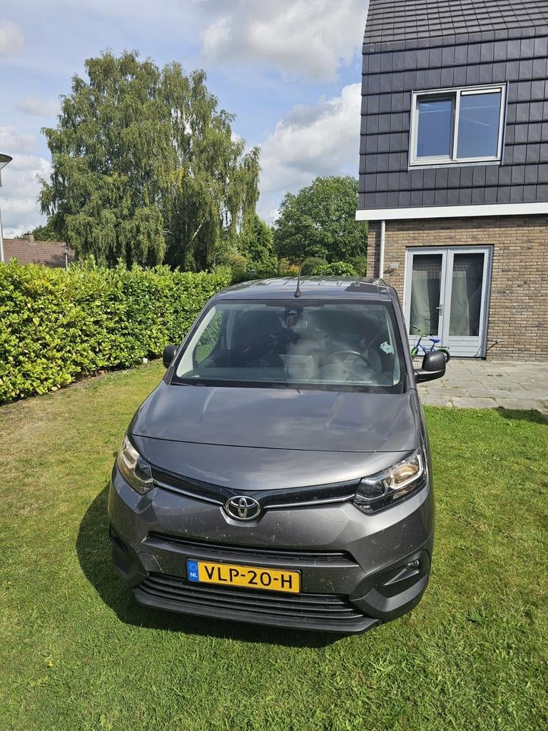Toyota Proace City 1.5 D-4d 75pk 2021 Grijs, Voorwielaandrijving, 1295 kg, 4 cilinders, Origineel Nederlands