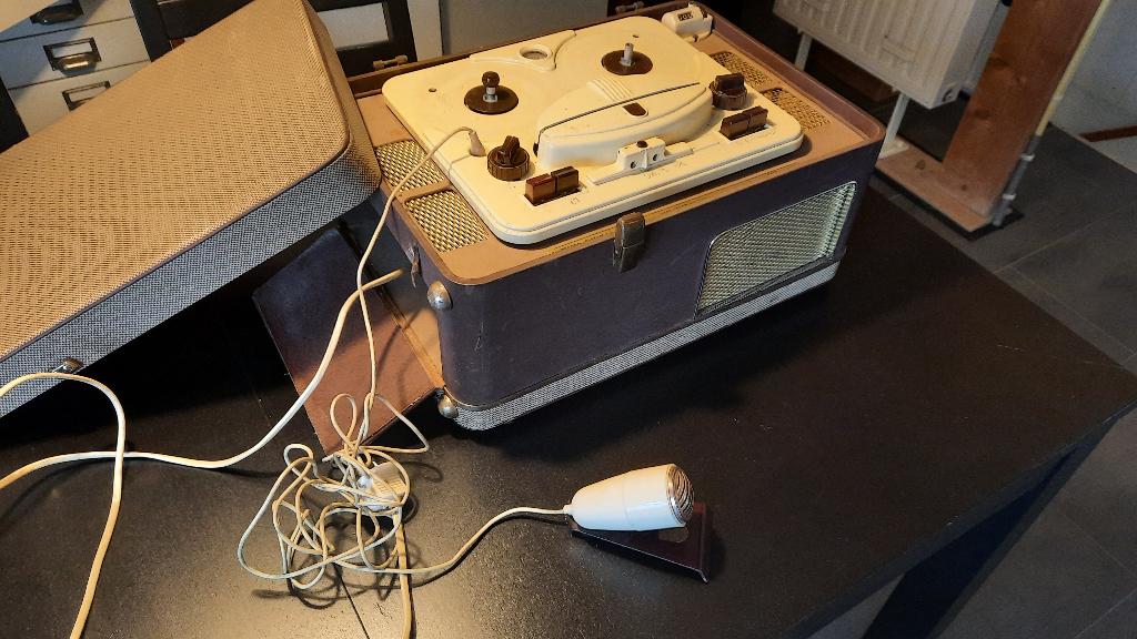 Philips bandrecorder, Audio, Tv en Foto, Bandrecorders, Ophalen, Bandrecorder, Met stofkap
