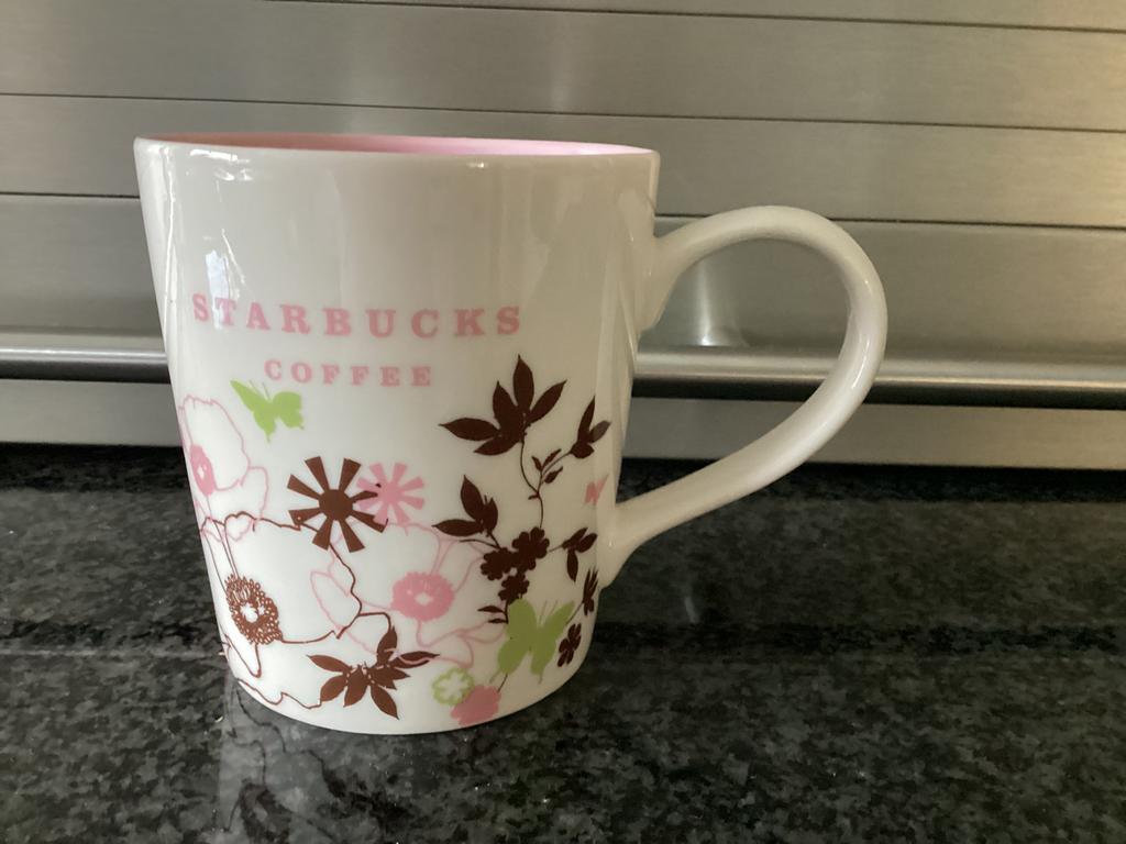 Starbucks Mug Mokken2006-2007 en 1 zonder jaartal, Ophalen of Verzenden, Zo goed als nieuw, Overige stijlen, Kop(pen) en/of Schotel(s)
