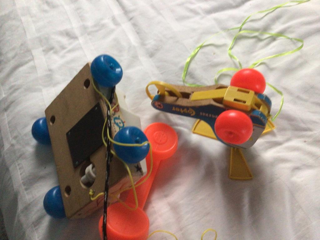 Een telefoontje en een helikopter van fisher price vintage, Ophalen, Gebruikt, Speelset