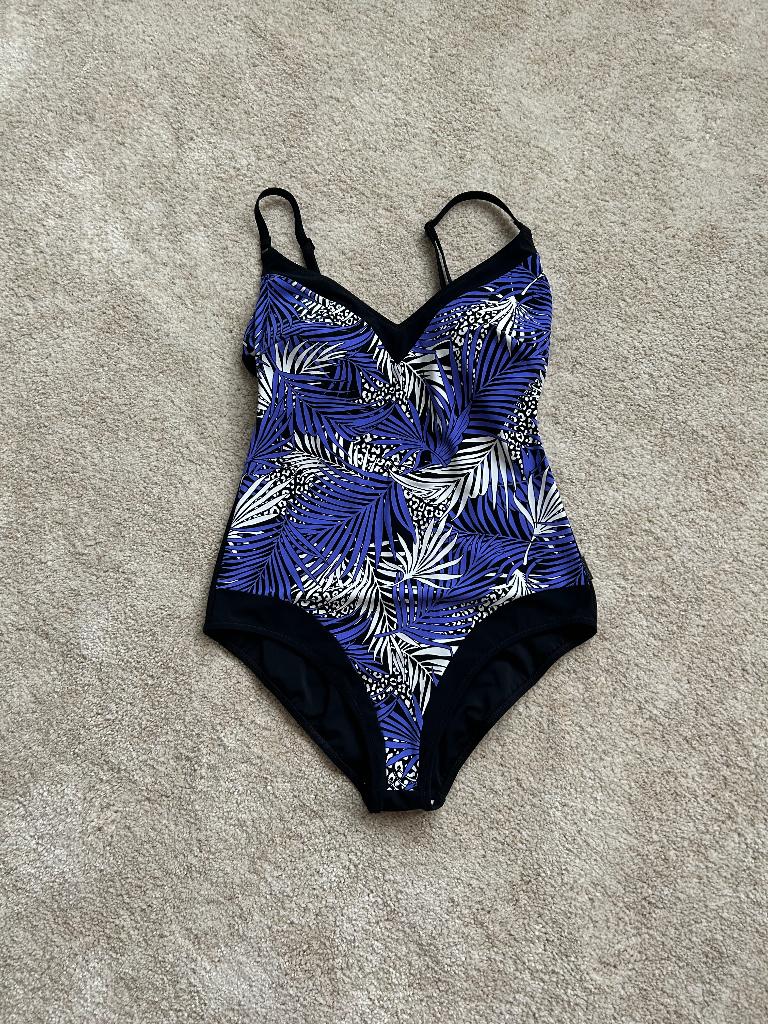 Badpak maat 40 met C cup zgan badpak maat L, Ophalen of Verzenden, Zo goed als nieuw, Blauw, Badpak