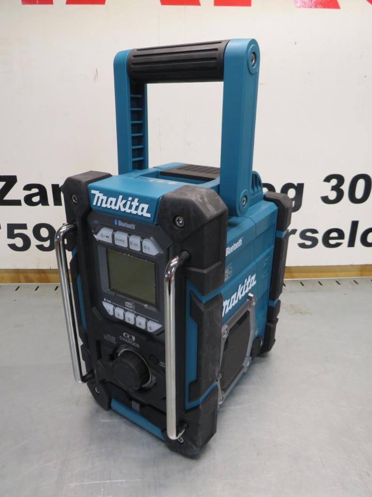 Makita DMR301 Bouwradio FM DAB/DAB+ Bluetooth met laadfuncti, Makita, Nieuw, Zandhaarweg, Ophalen of Verzenden