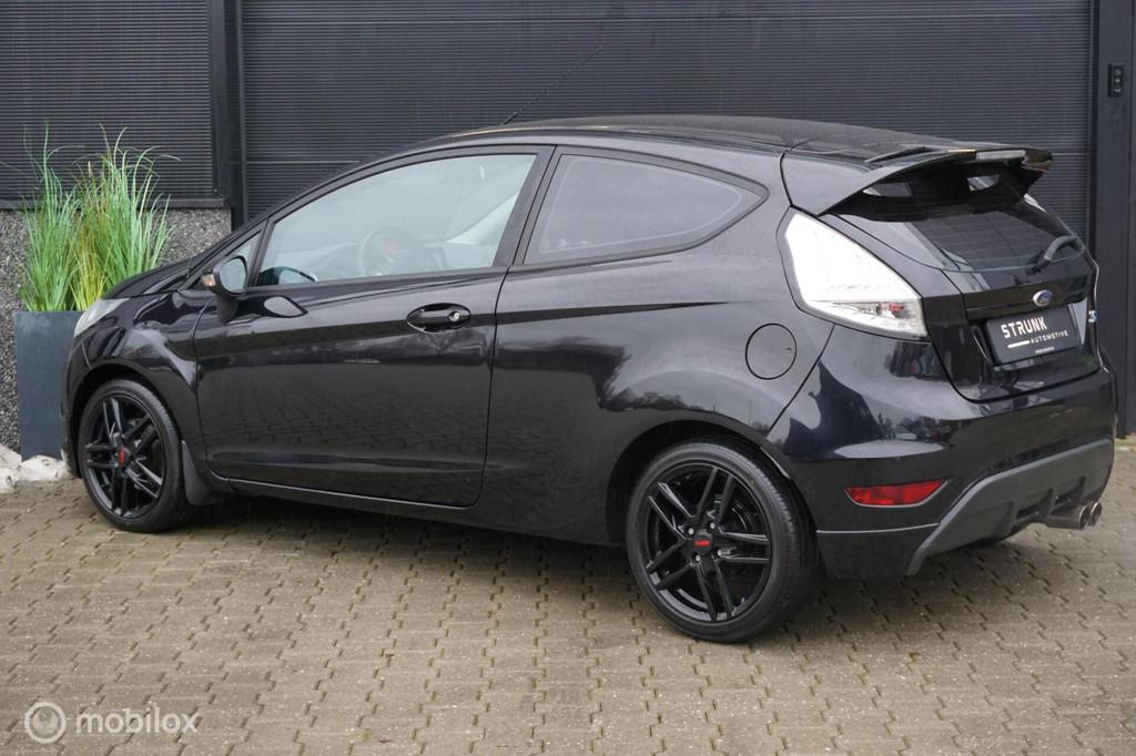 Ford Fiesta 1.6 Sport ST 135 PK Airco Led Cruise Blutooth, Auto's, Ford, Gebruikt, 31 €/maand, 4 cilinders, Stoelverwarming