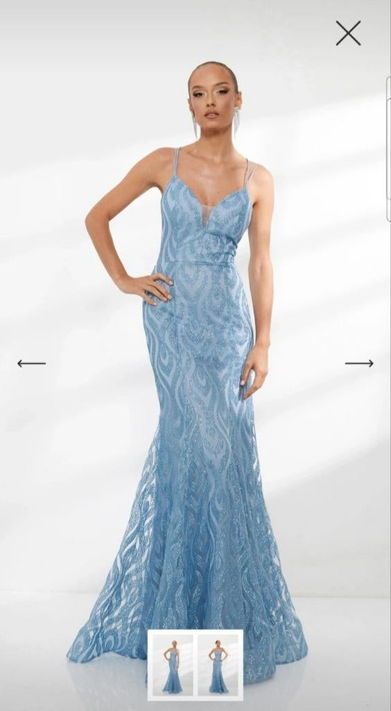 Formal dress light blue with glitter, Kleding | Dames, Jurken, Ophalen of Verzenden, Nieuw, Blauw, Boven de knie
