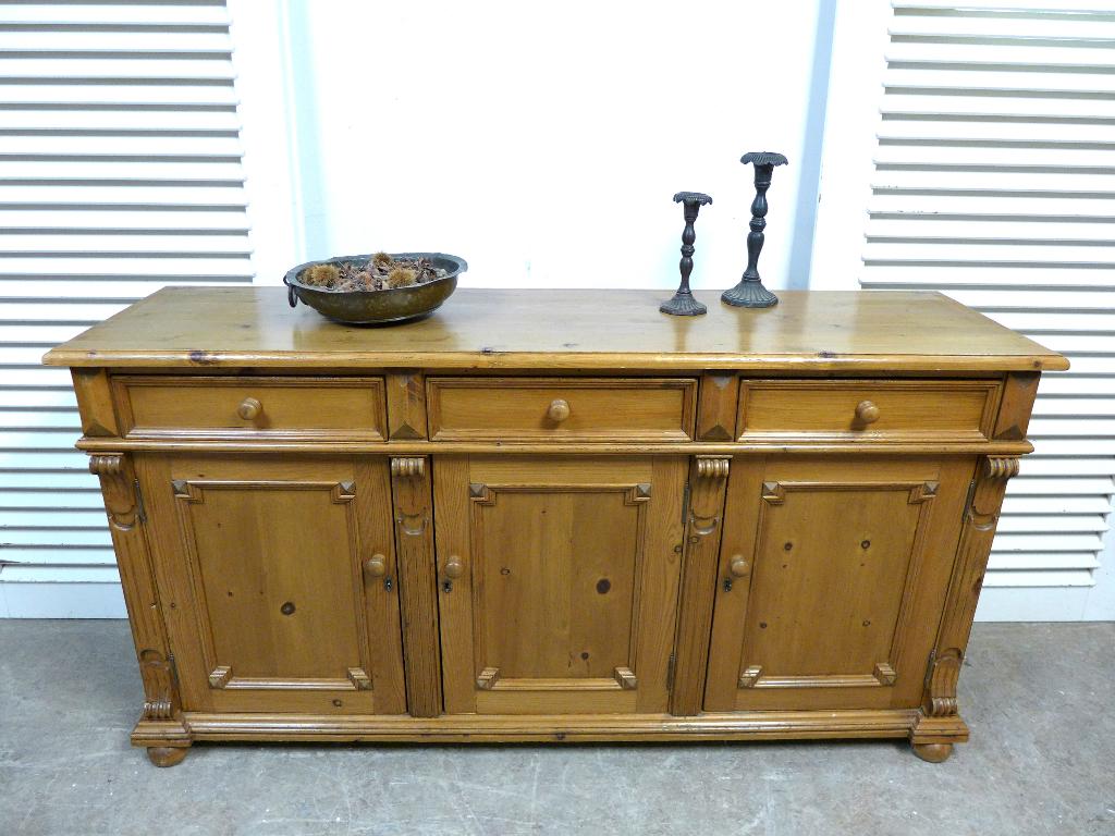 Prachtig landelijk grenen dressoir, Ophalen, Gebruikt, 150 tot 200 cm, Onbekend