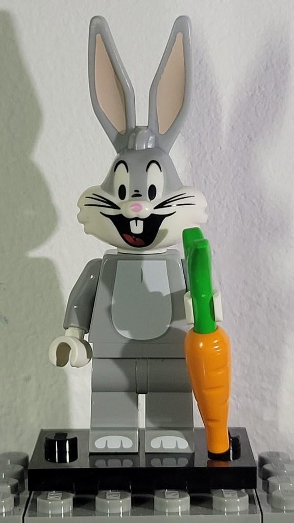 LEGO Minifigure-Bugs Bunny-In zeer goede staat, Ophalen of Verzenden, Zo goed als nieuw, Complete set, Lego