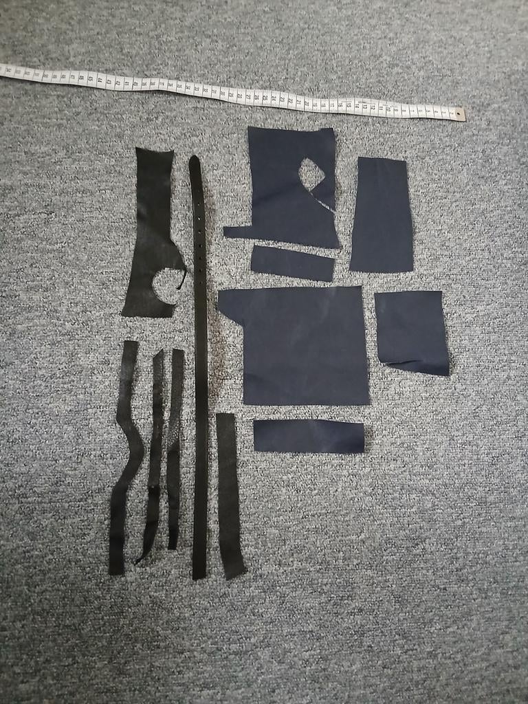 Restjes lappen leer, Gebruikt, Zwart, Leer of Kunstleer, Ophalen of Verzenden