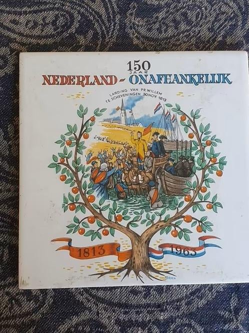 150 jaar Nederland onafhankelijk sphinx Willem 1813, Antiek en Kunst, Antiek | Wandborden en Tegels, Ophalen