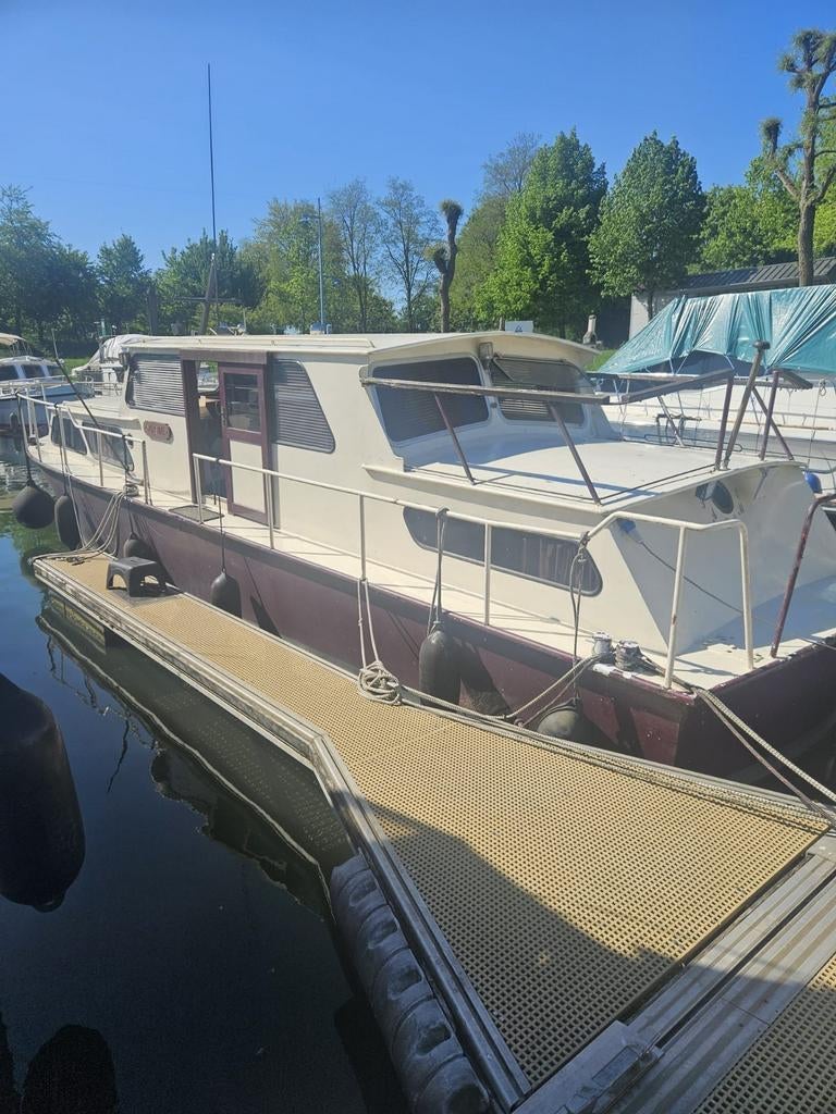 Leuke Combinatie Kruiser, Ophalen, Gebruikt, Staal, Binnenboordmotor