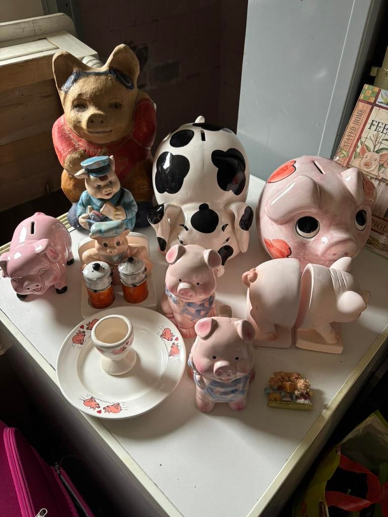 Varkens verzameling, Ophalen, Zo goed als nieuw, Dier