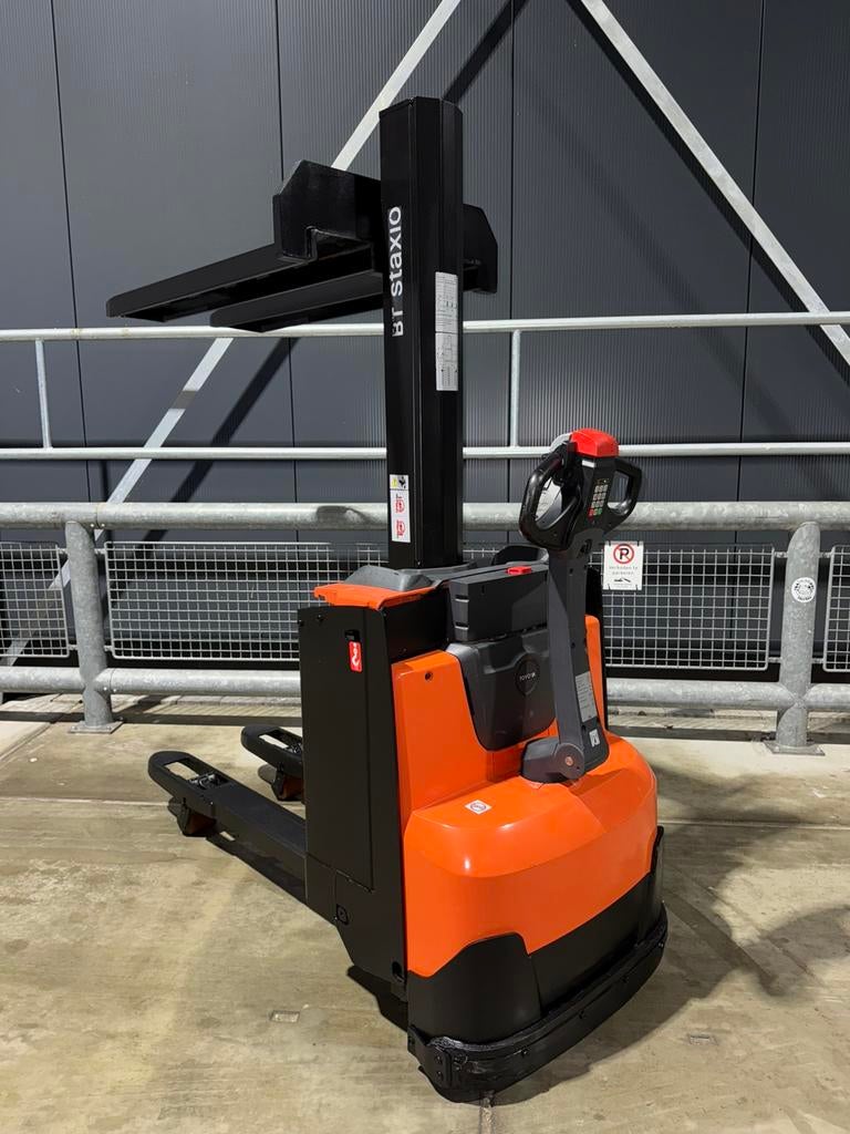 10X TOYOTA BT SWE080L 2000KG BJ2020 DUPLO 1,58M +/- 1000UUR