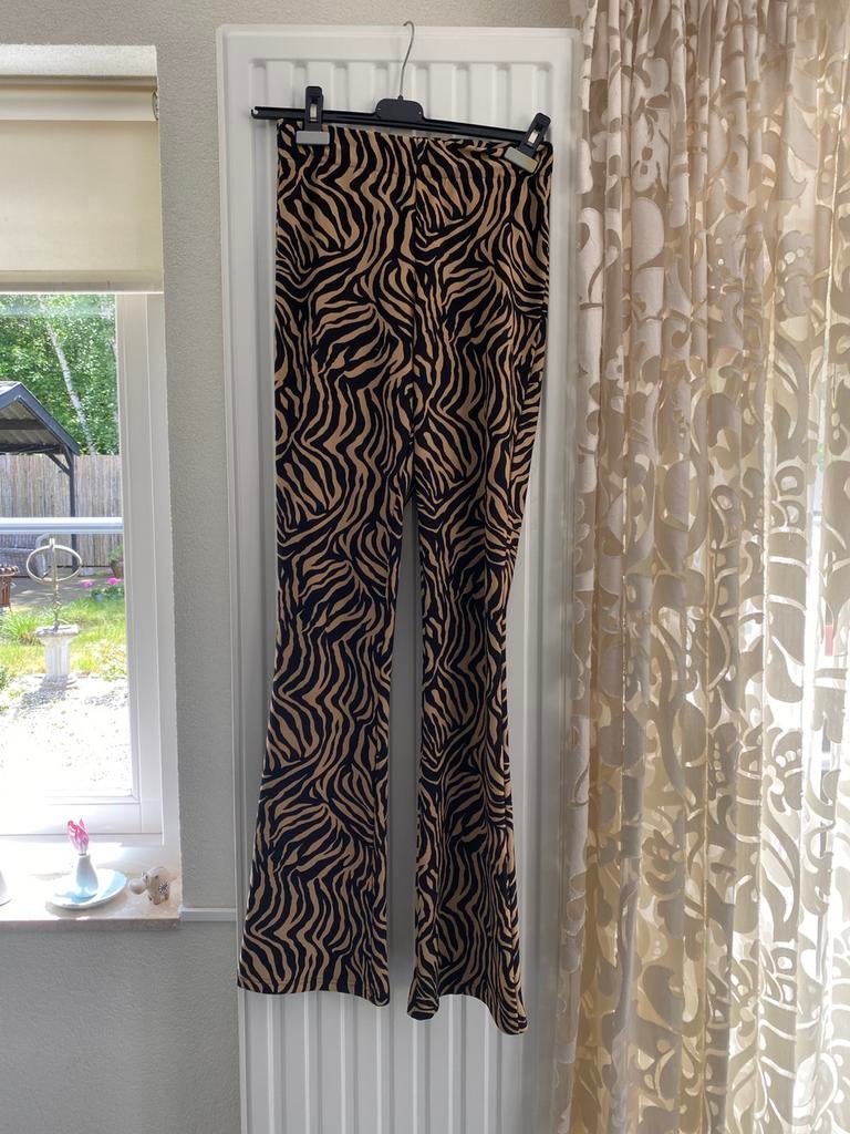 Costes Studio flared pantalon in maat S, Zwart, Ophalen of Verzenden, Zo goed als nieuw, Maat 36 (S)