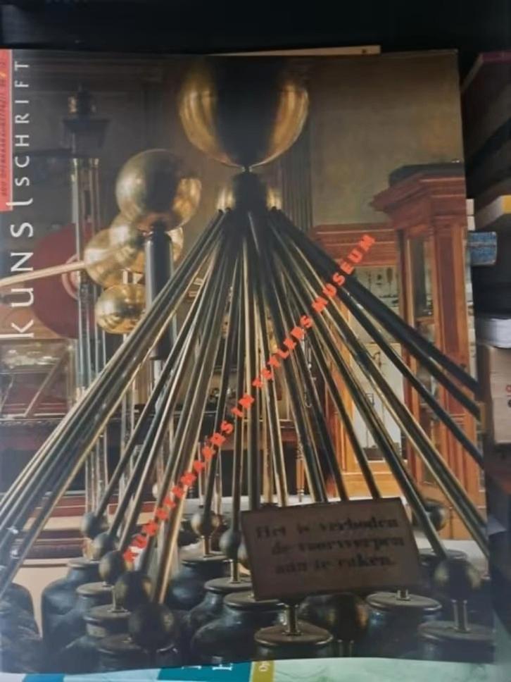 KUNSTENAARS IN HET TEYLERS MUSEUM, Boeken, Ophalen of Verzenden, Zo goed als nieuw