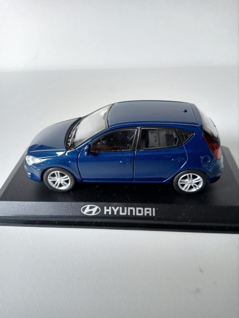 Hyundai i30 Modelauto - Blauw uniek, Ophalen of Verzenden, Nieuw, Auto, Overige merken