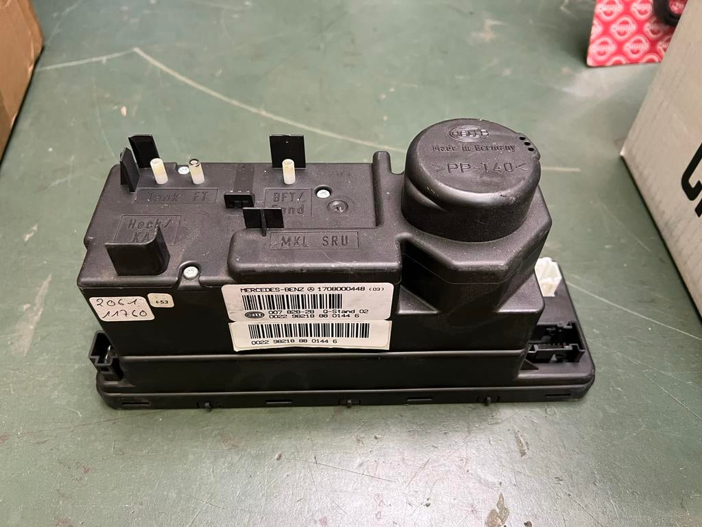 Mercedes SLK R170 Vacuümpomp 1708000448, Ophalen of Verzenden, Gebruikt, Mercedes-Benz