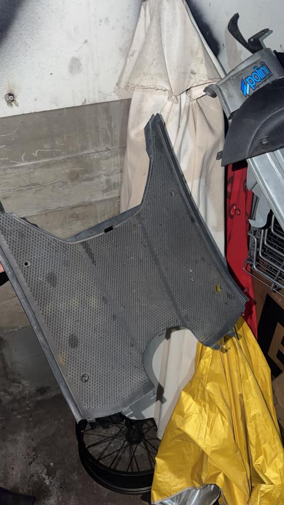 Skipper treeplank, Fietsen en Brommers, Brommeronderdelen | Scooters, Ophalen of Verzenden, Zo goed als nieuw, Piaggio