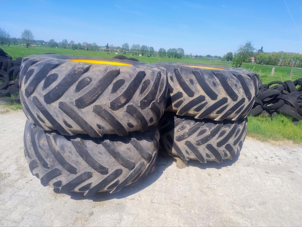 Shovel banden Michelin 620/75r26 op 12 gaats velg, Ophalen