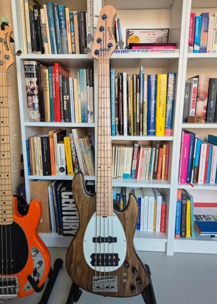 Sadowksy Metroline MM bas, Muziek en Instrumenten, Snaarinstrumenten | Gitaren | Bas, Zo goed als nieuw, Ophalen