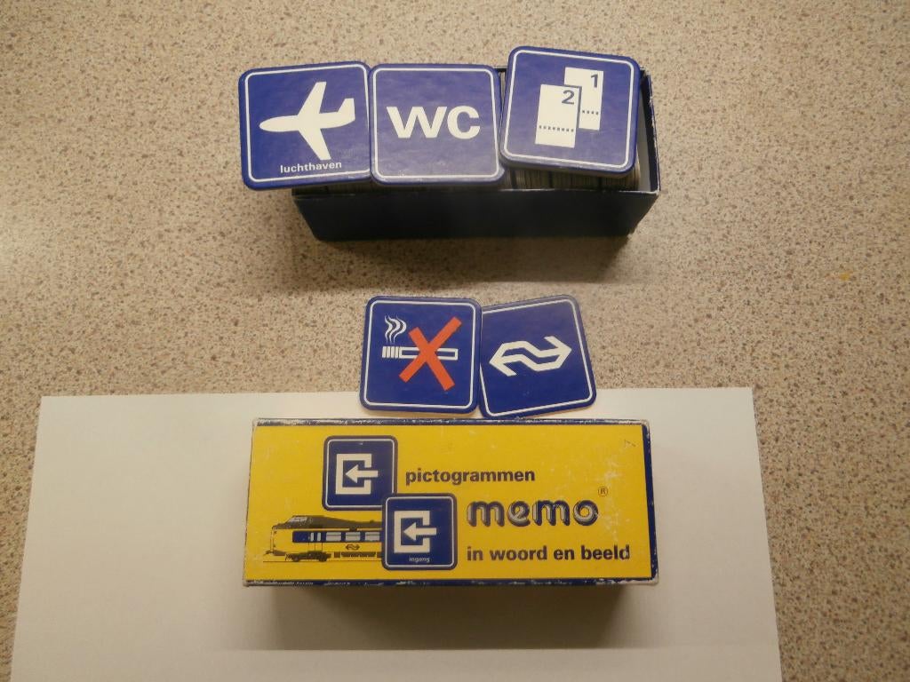 NS Pictogrammen kwartet, Ophalen of Verzenden, Zo goed als nieuw, Trein, Overige typen