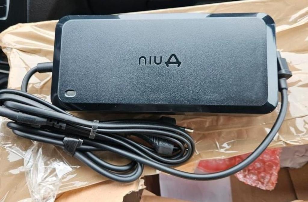 NIUA oplader elektrische scooter/brommer, Ophalen, Nieuw, Overige typen, Overige merken