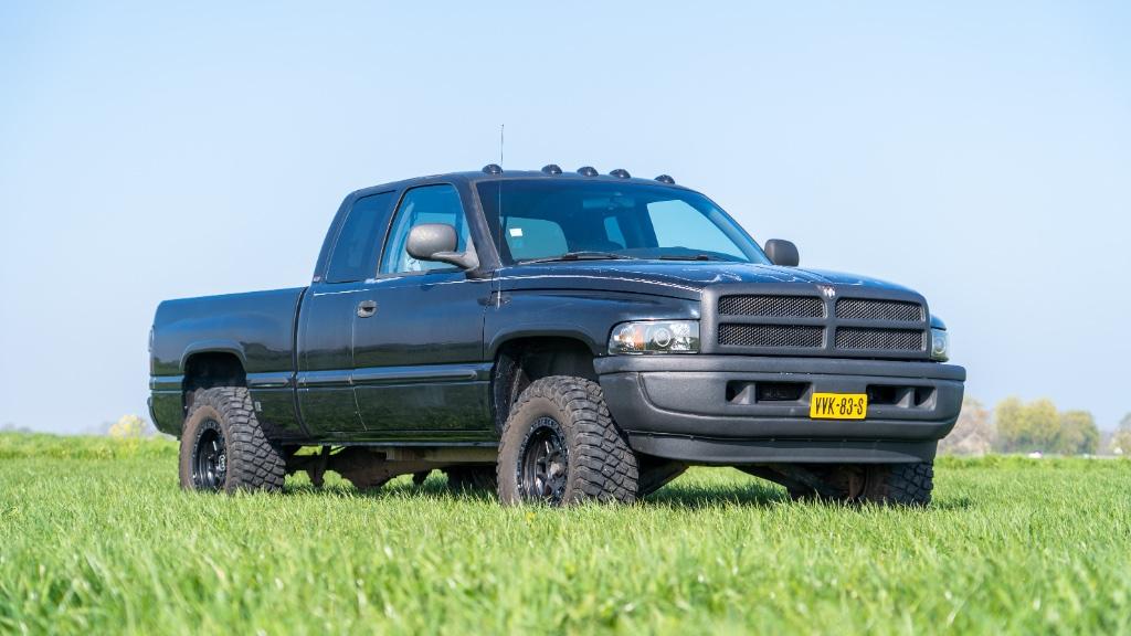 Dodge Ram 1500 Magnum 5.9L V8 1999 Nieuwe APK!, Auto's, Bestelauto's, Automaat, Achterwielaandrijving, 2460 kg, Lederen bekleding