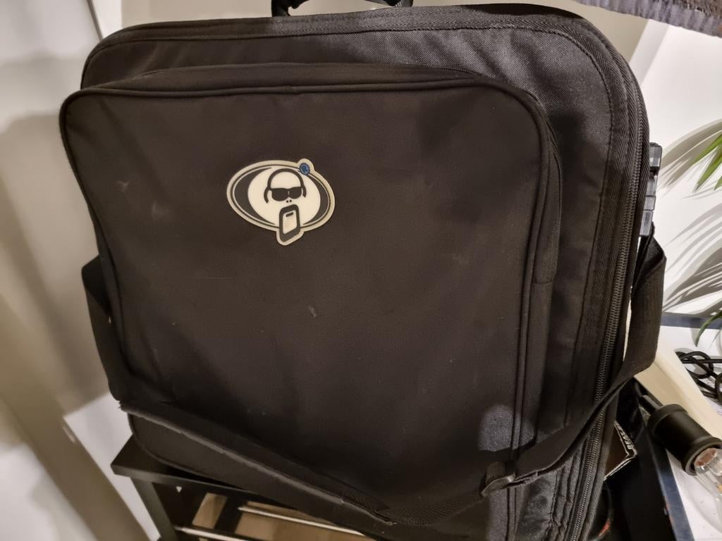 Zwarte tas, Ophalen, Gebruikt, 45 tot 55 cm, Minder dan 50 cm