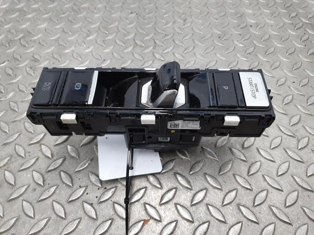 VOLKSWAGEN GOLF 2.0 TDI GTD  VERSNELLINGSPOOK 5H0713059R 202, Ophalen of Verzenden, Gebruikt, Stiba lid