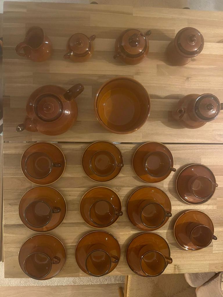 St. Clement Paris serviesset, Ophalen