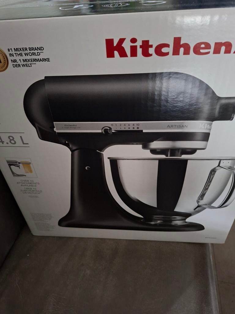 Kitchenaid 5KSM125EBM matte black NIEUW, 4 liter of meer, Ophalen of Verzenden, Nieuw, 3 snelheden of meer