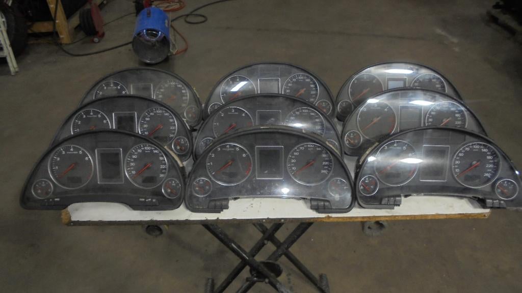 kilometer teller voor Audi A4 model B6/B7- bj.2000 - 2008, Auto-onderdelen, Ophalen of Verzenden, Gebruikt, Audi