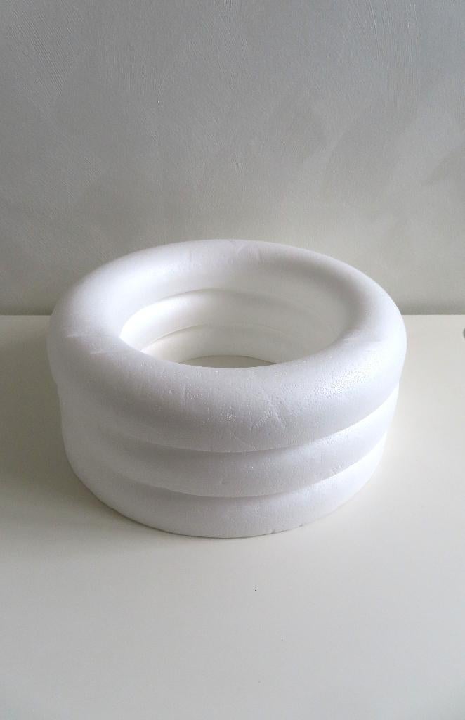 Styropor Hobby Piepschuim Knutsel Kransen 3x *Nieuw* (4852), Ophalen of Verzenden, Nieuw