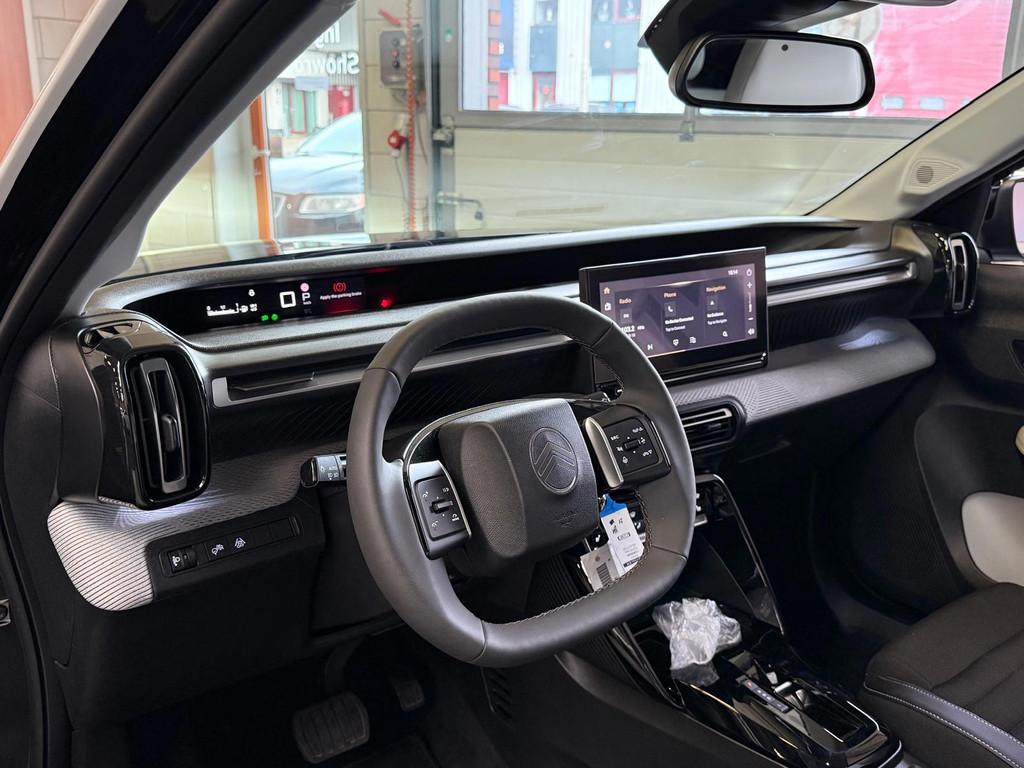 Citroen C3 AIRCROSS 1.2 Hybrid 145pk Max Camera, Stoel/Stuur, 145 pk, Stof, 1250 kg, Zwart