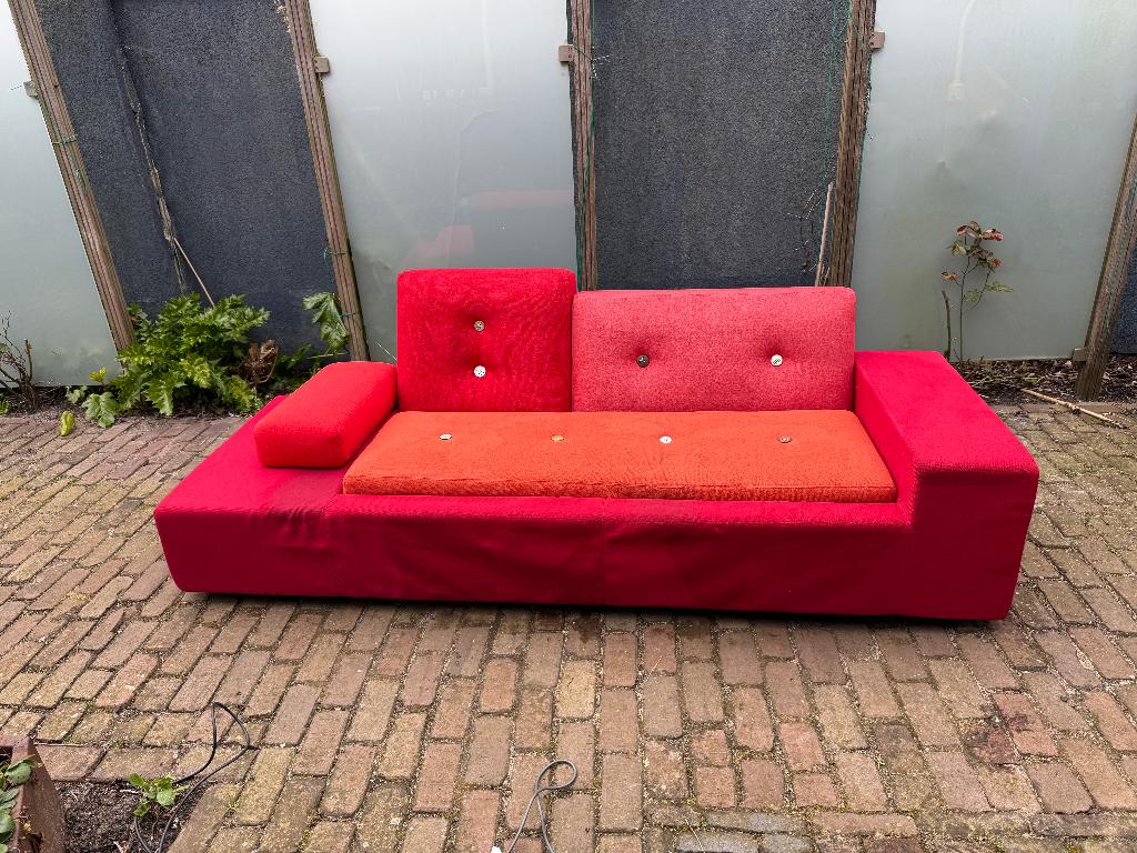 Poldersofa Hella Jongerius voor Vitra Rood XS versie, Huis en Inrichting, Overige materialen, Gebruikt, Driepersoons, 75 tot 100 cm