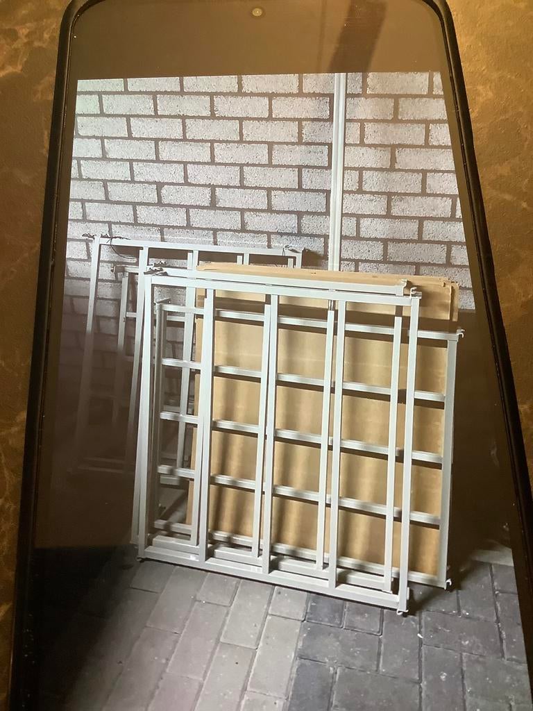 Stellingkast ijzer v overtoom zgan, Ophalen of Verzenden, Zo goed als nieuw