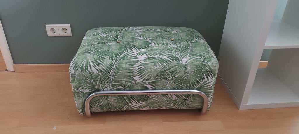 Poef met palmbladeren print, Ophalen