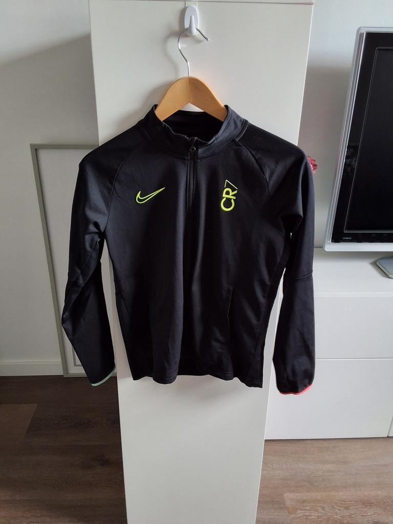 Jasje van Nike Dry Fit zgan maat 146-152, Meisje, Ophalen of Verzenden, Zo goed als nieuw, Nike