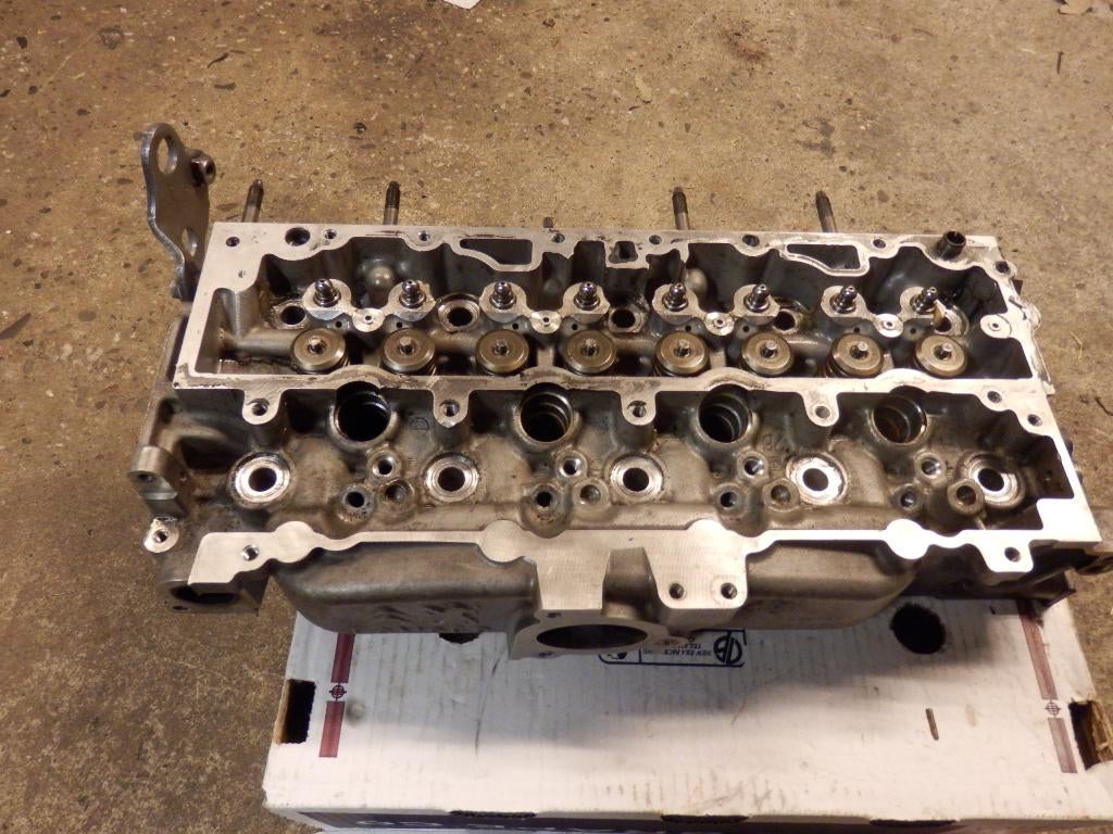 Cilinderkop 8 kleppen 9684504780 Peugeot, Citroen en Ford, Ophalen of Verzenden, Gebruikt, Citroën