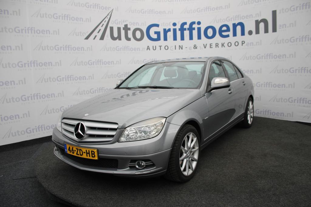 Mercedes-Benz C-Klasse 200 K Avantgarde nette sedan met trek, 13 km/l, 745 kg, Achterwielaandrijving, 4 cilinders