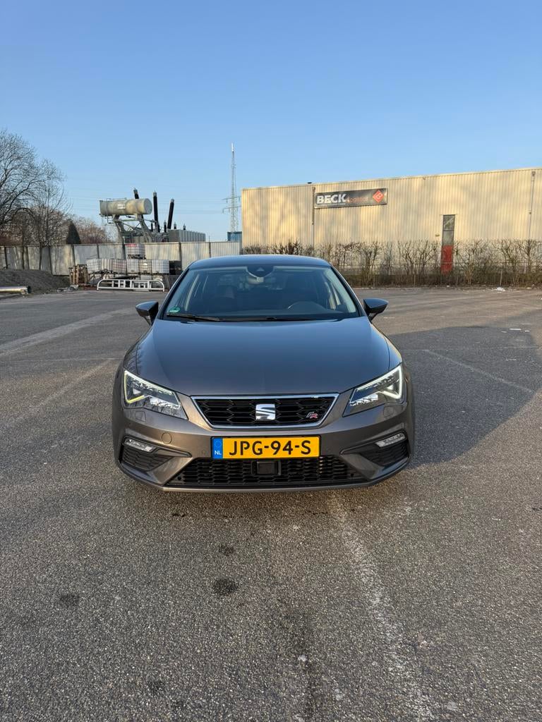 Seat Leon 1.8 TSI 180PK Dsg-7 2017 Grijs, Auto's, 1227 kg, 4 cilinders, Particulier, Hatchback