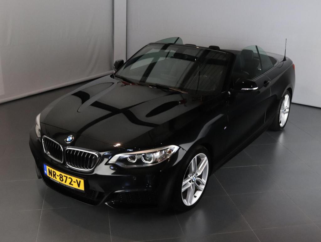 BMW 2-serie Cabrio 218i M Sport, Automaat, Gebruikt, Cabriolet, 4 stoelen